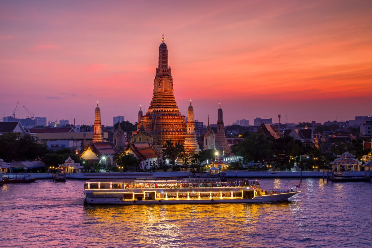Wat arun twilight